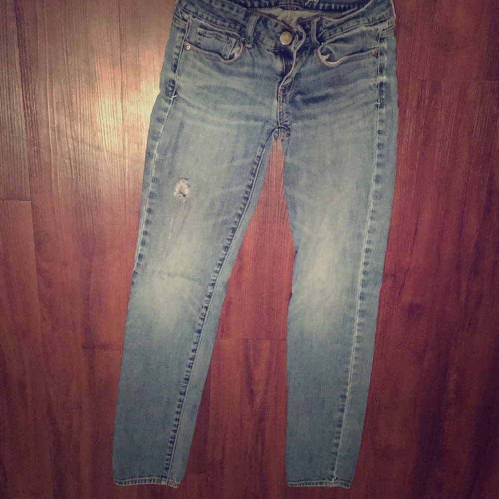 WELL LOVED AE BOYFRIEND JEANS